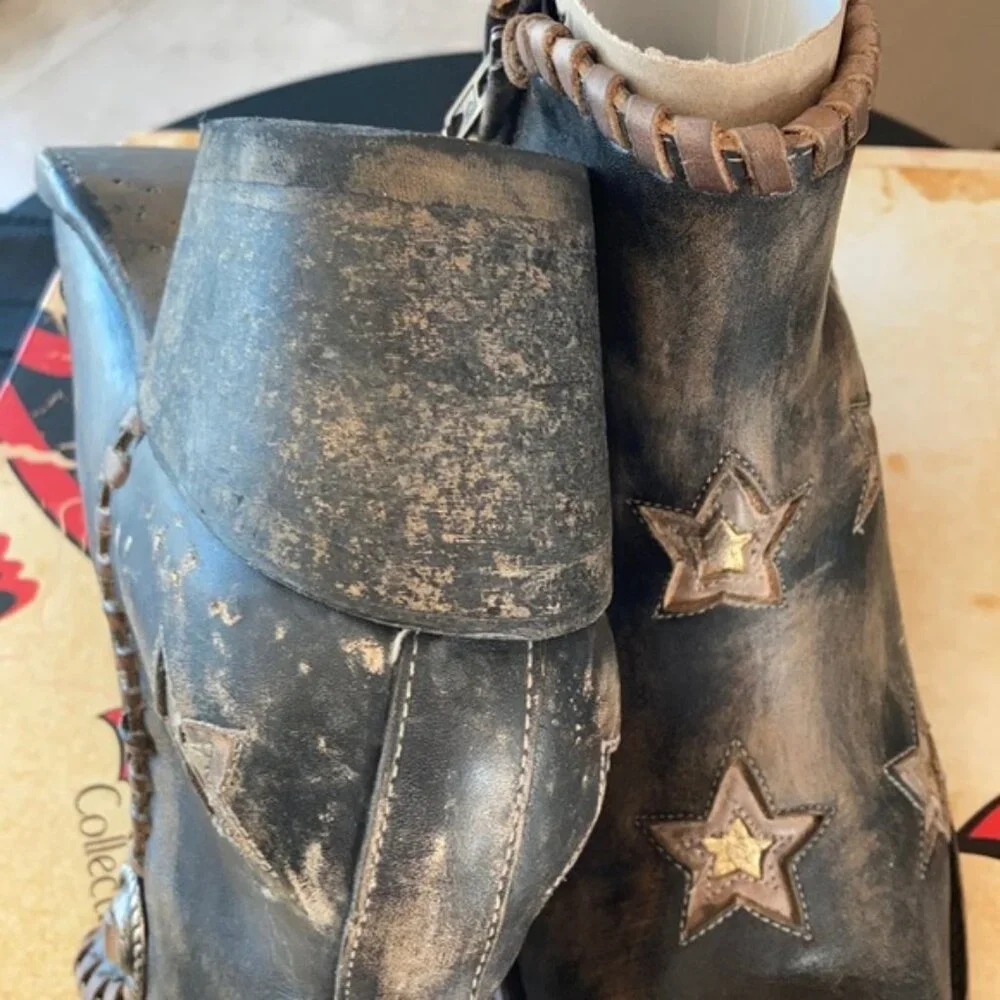 New in box Old Gringo Glamis boots
